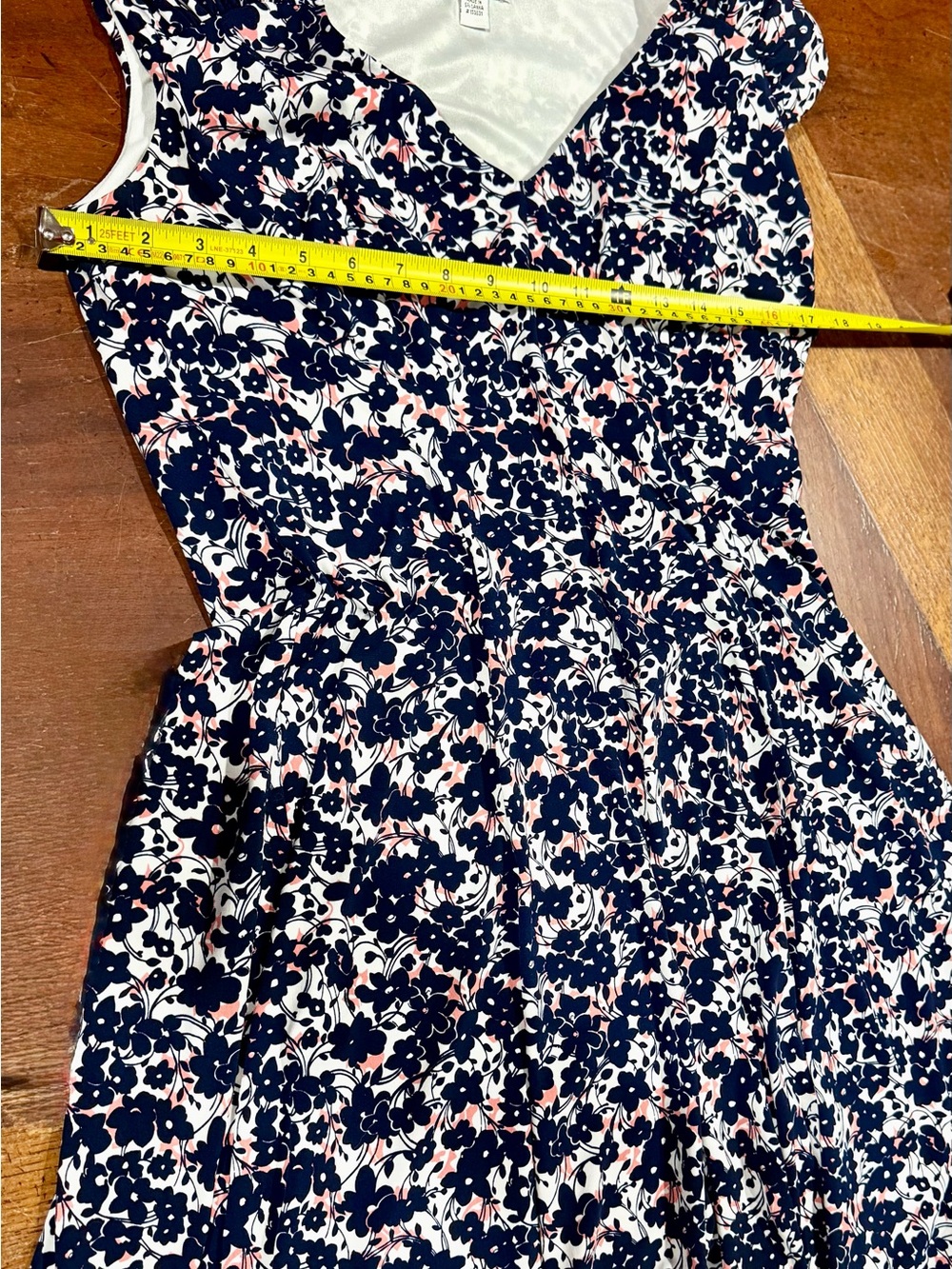 London Style Collection Floral V-Neck Fit & Flare Dress - Size 12 - Picture 7 of 10